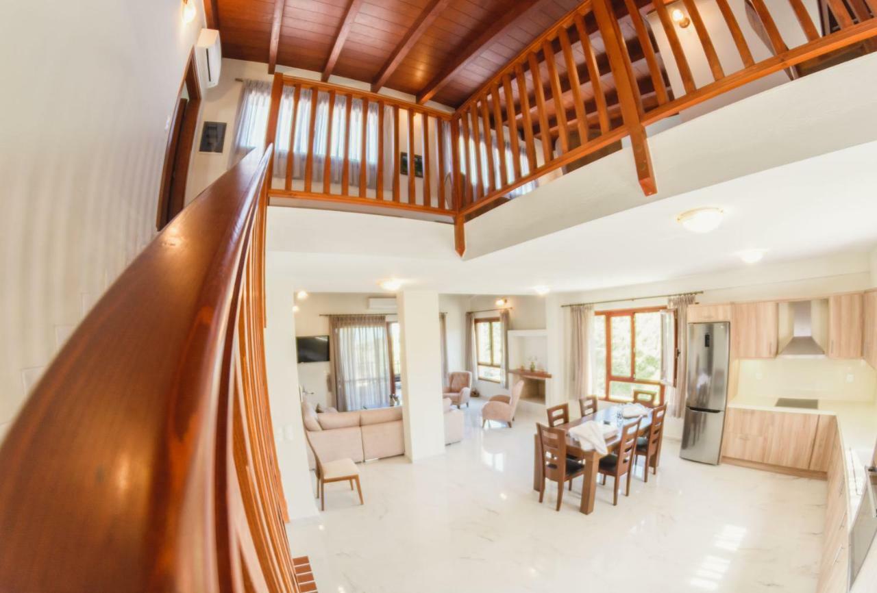 Villa Irina Míloi Buitenkant foto